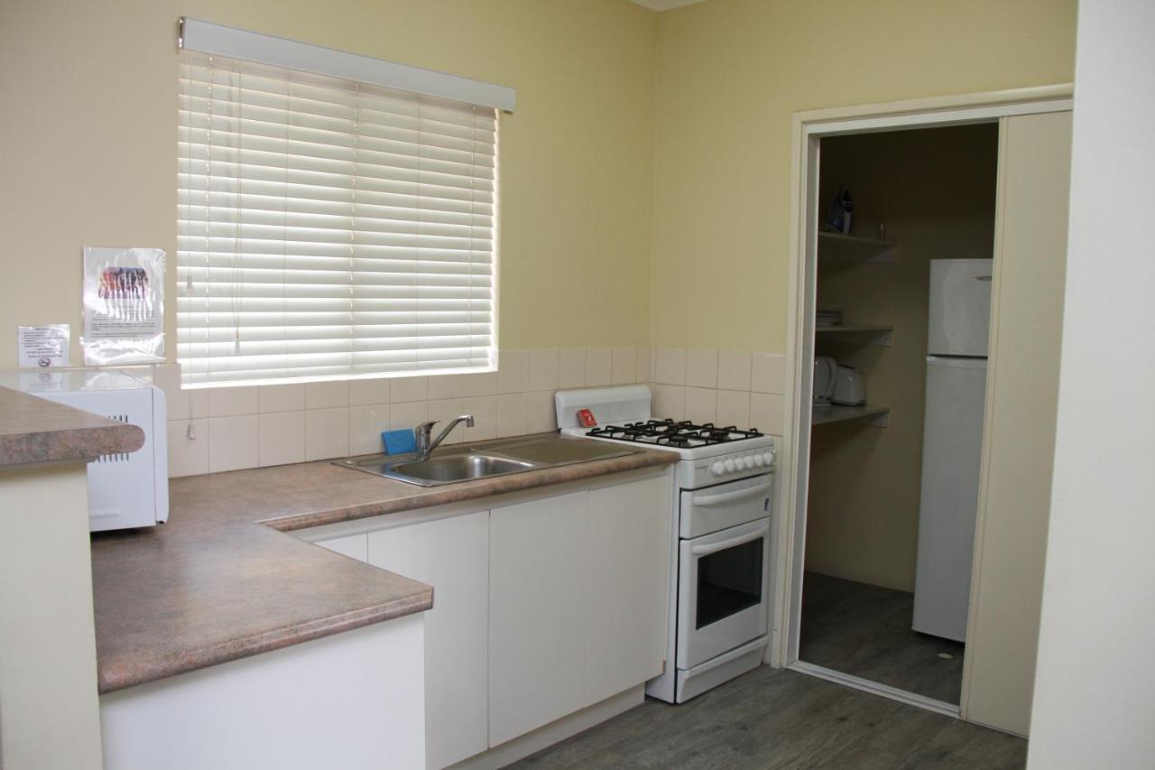 Motel Gale Street & 3*